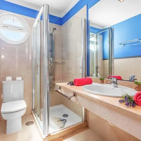 Playa Blanca Sleeps 8 Pool Air Con Wifi * 플라야블랑카